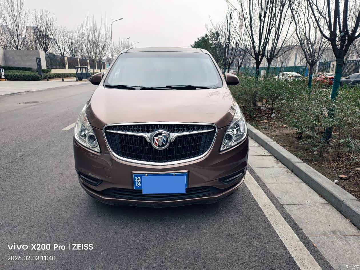 Buick GL8, 2019 3