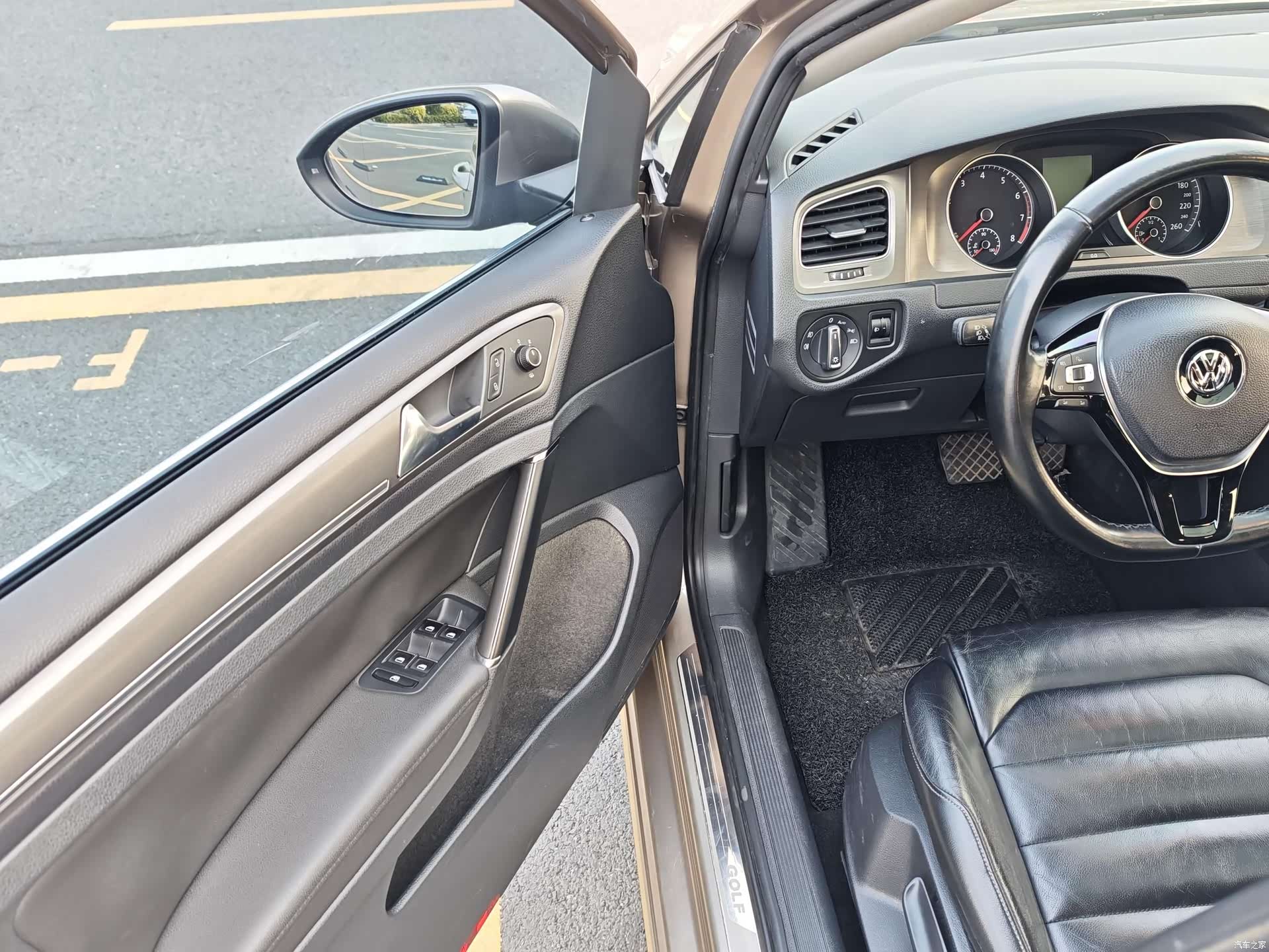 Volkswagen Golf, 2014 14