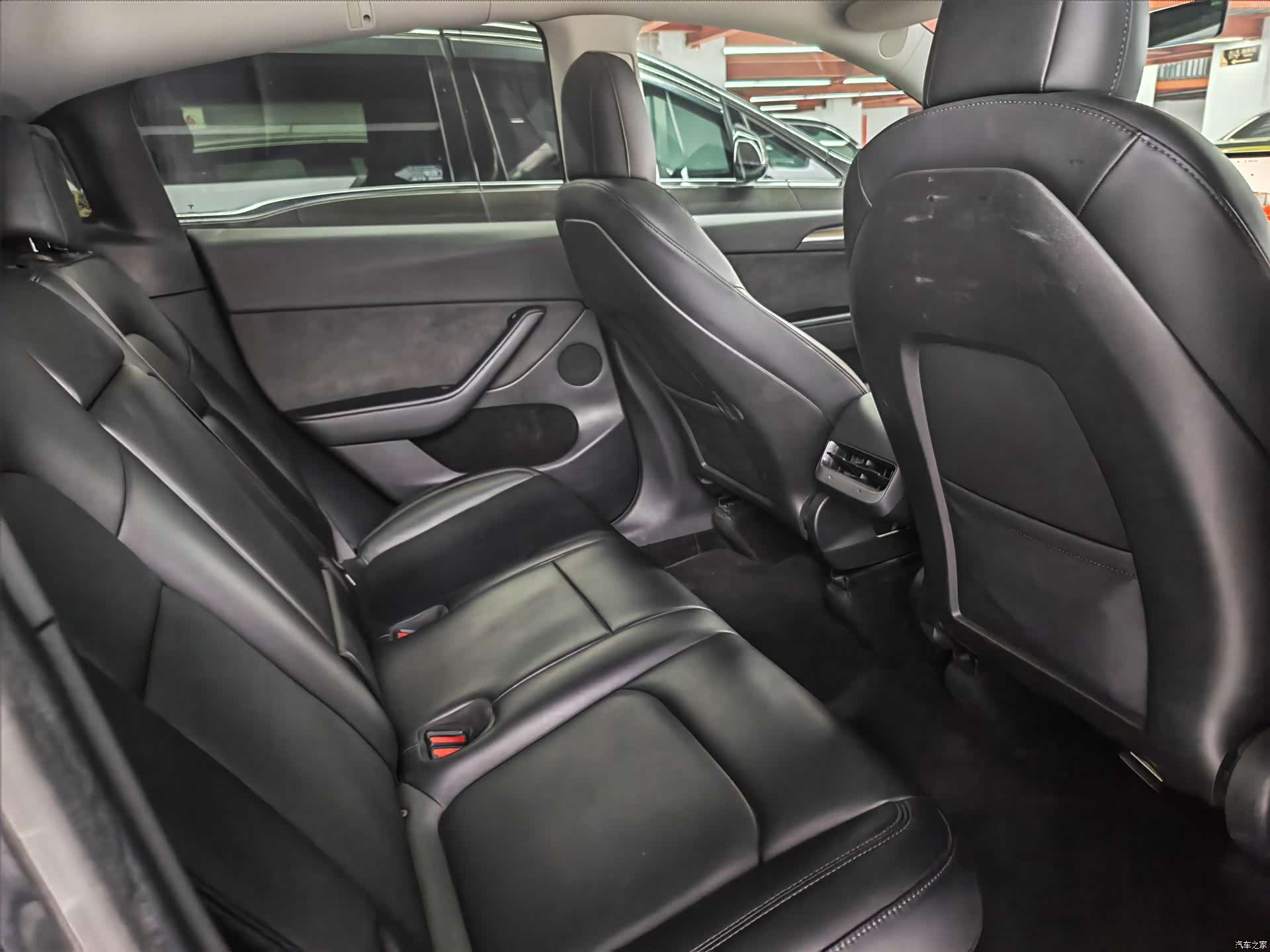 Tesla Model Y, 2022 6