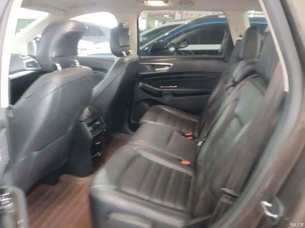 Ford Edge, 2015 17