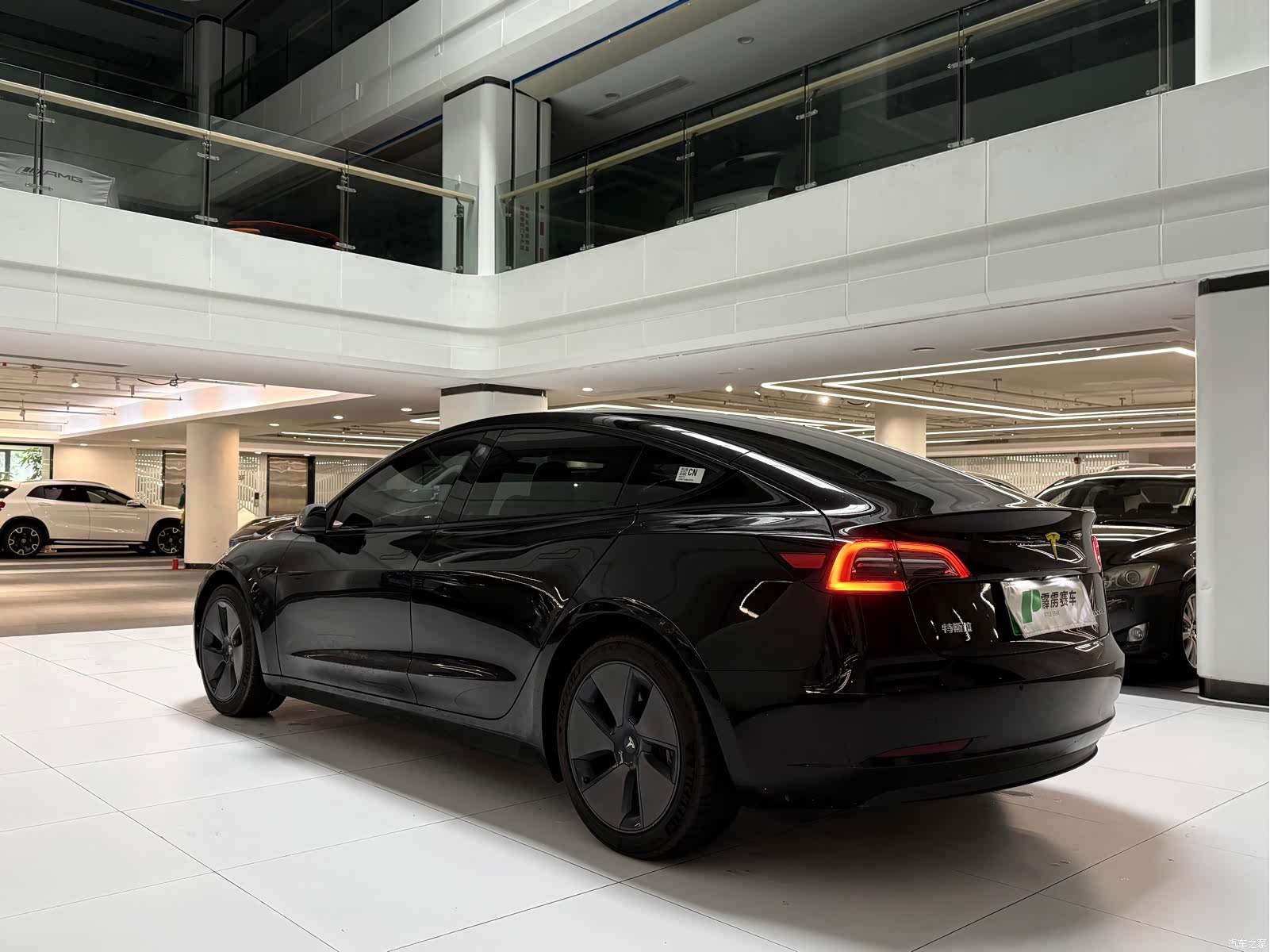 Tesla Model 3, 2022 6