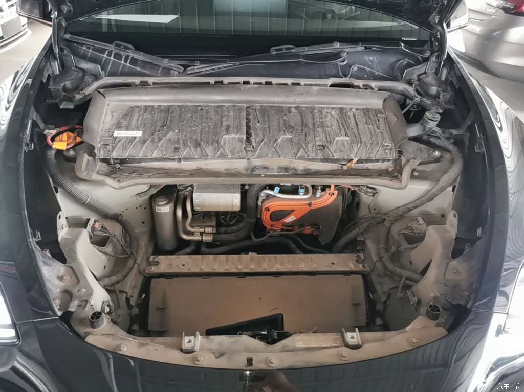 Tesla Model Y, 2021 20