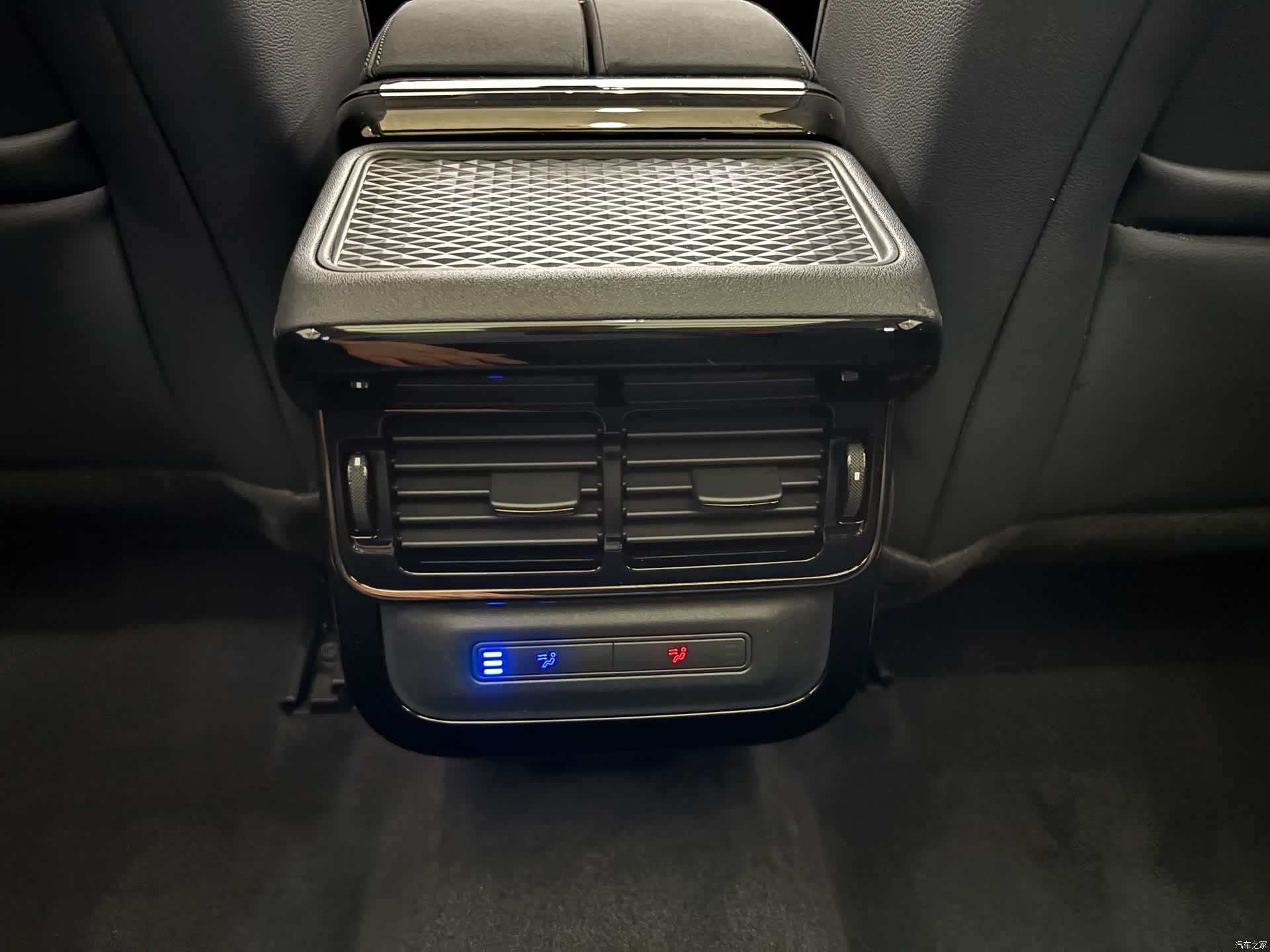 Land Rover Range Rover, 2024 20