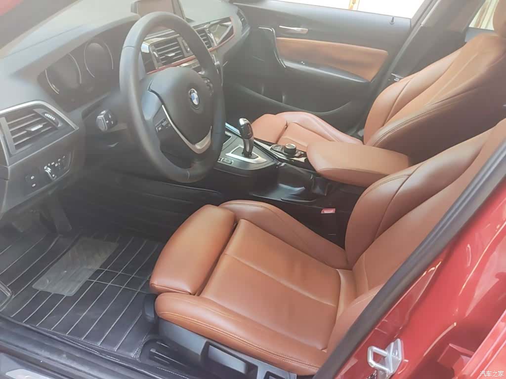 BMW 1 Series, 2019 15