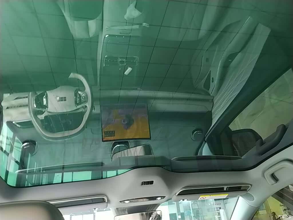 Geely 8, 2025 18