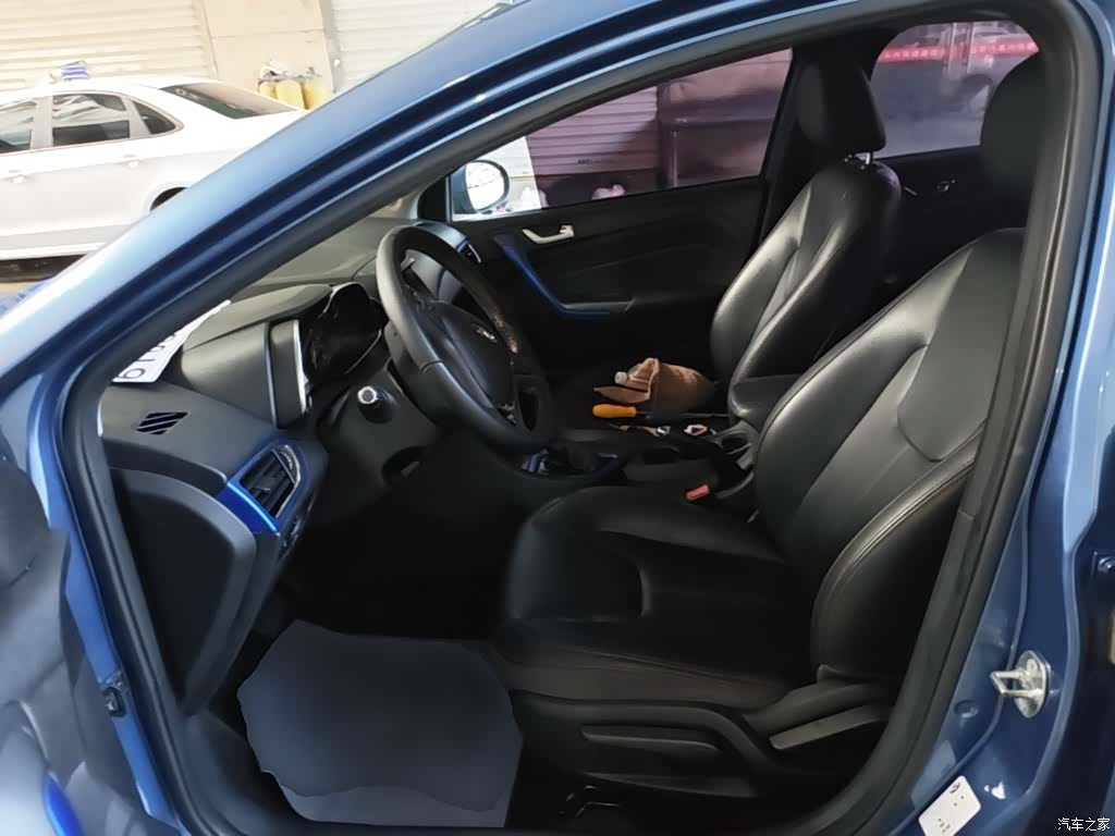 Chery 5, 2018 15