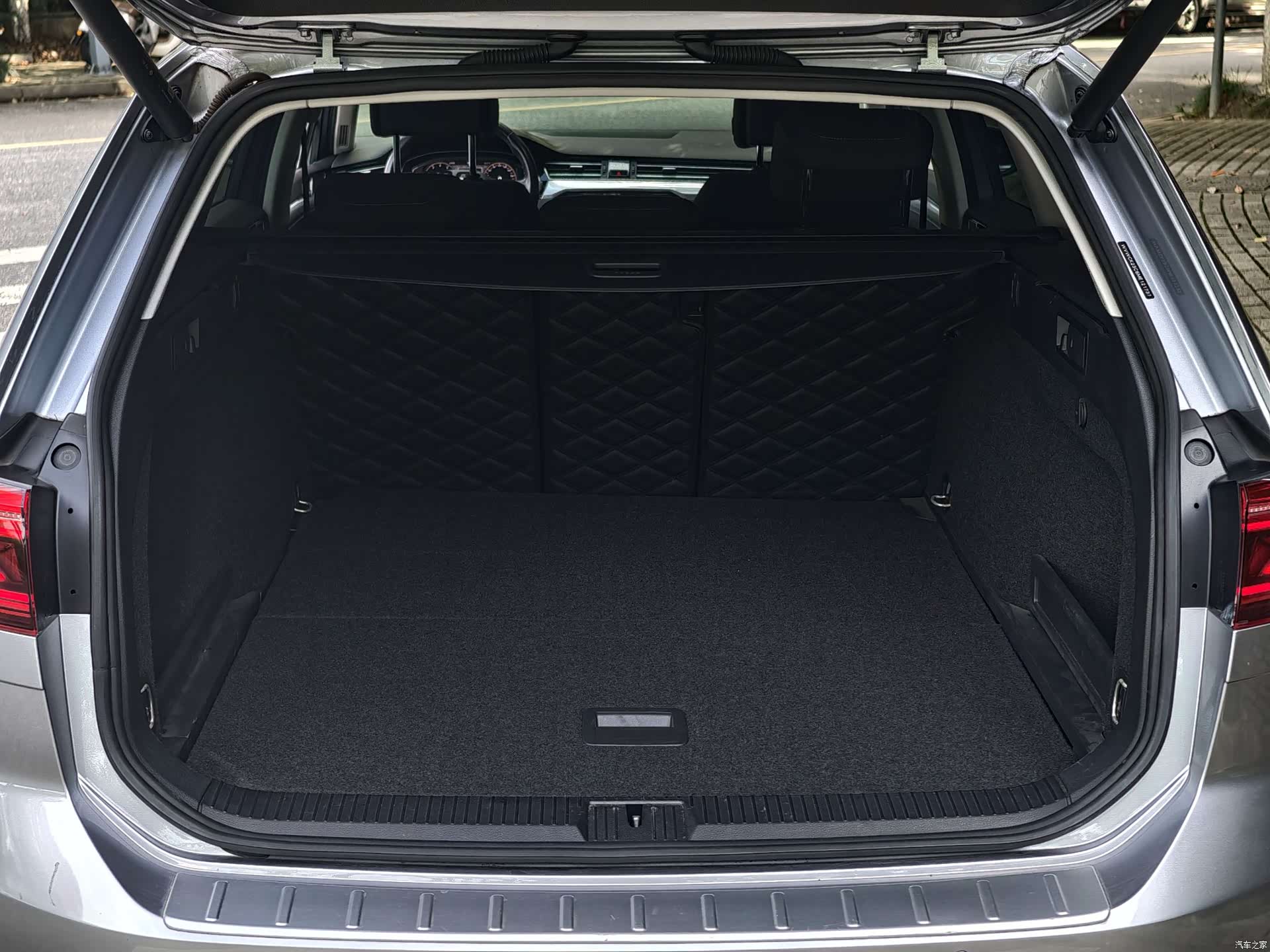 Volkswagen Variant, 2022 11