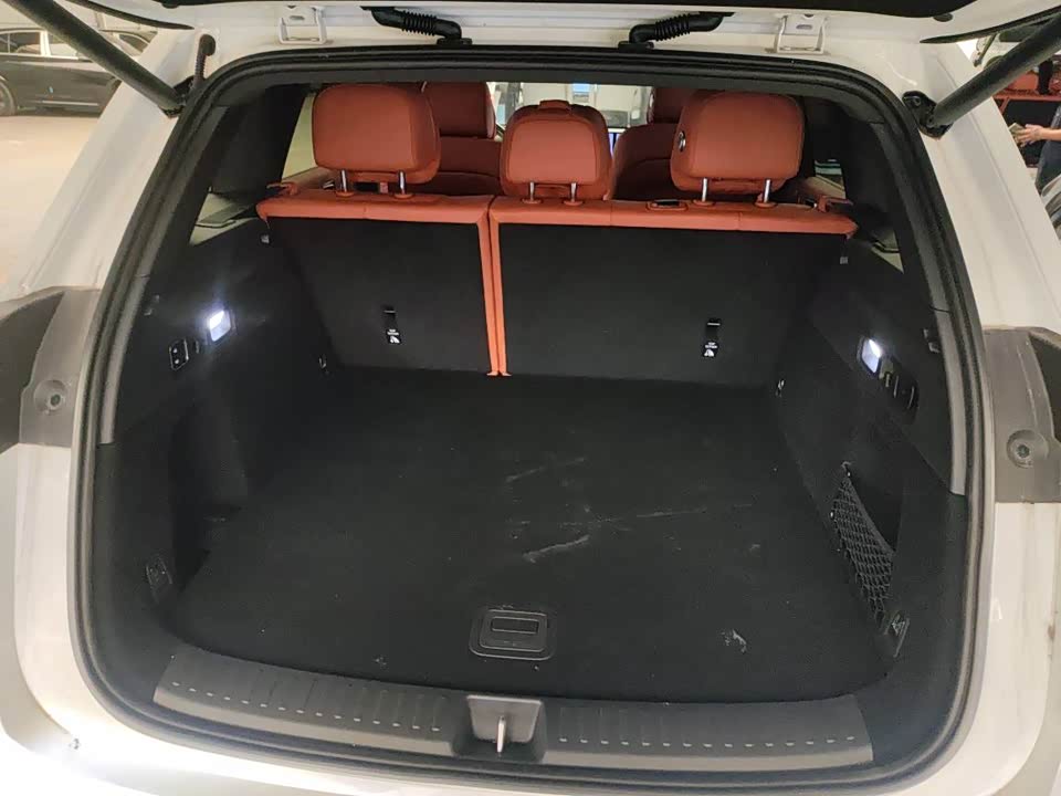 Li Auto Ideal L6