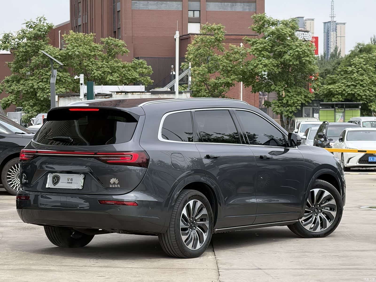 AITO M7, 2024 6