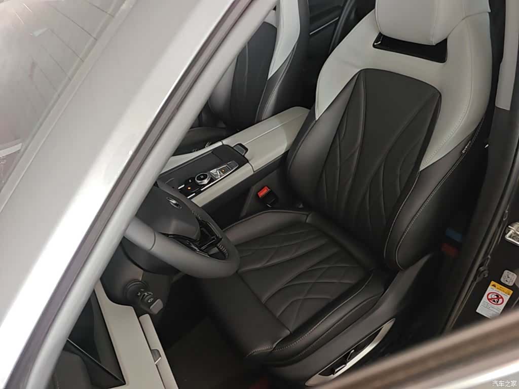 Changan CS75, 2025 15