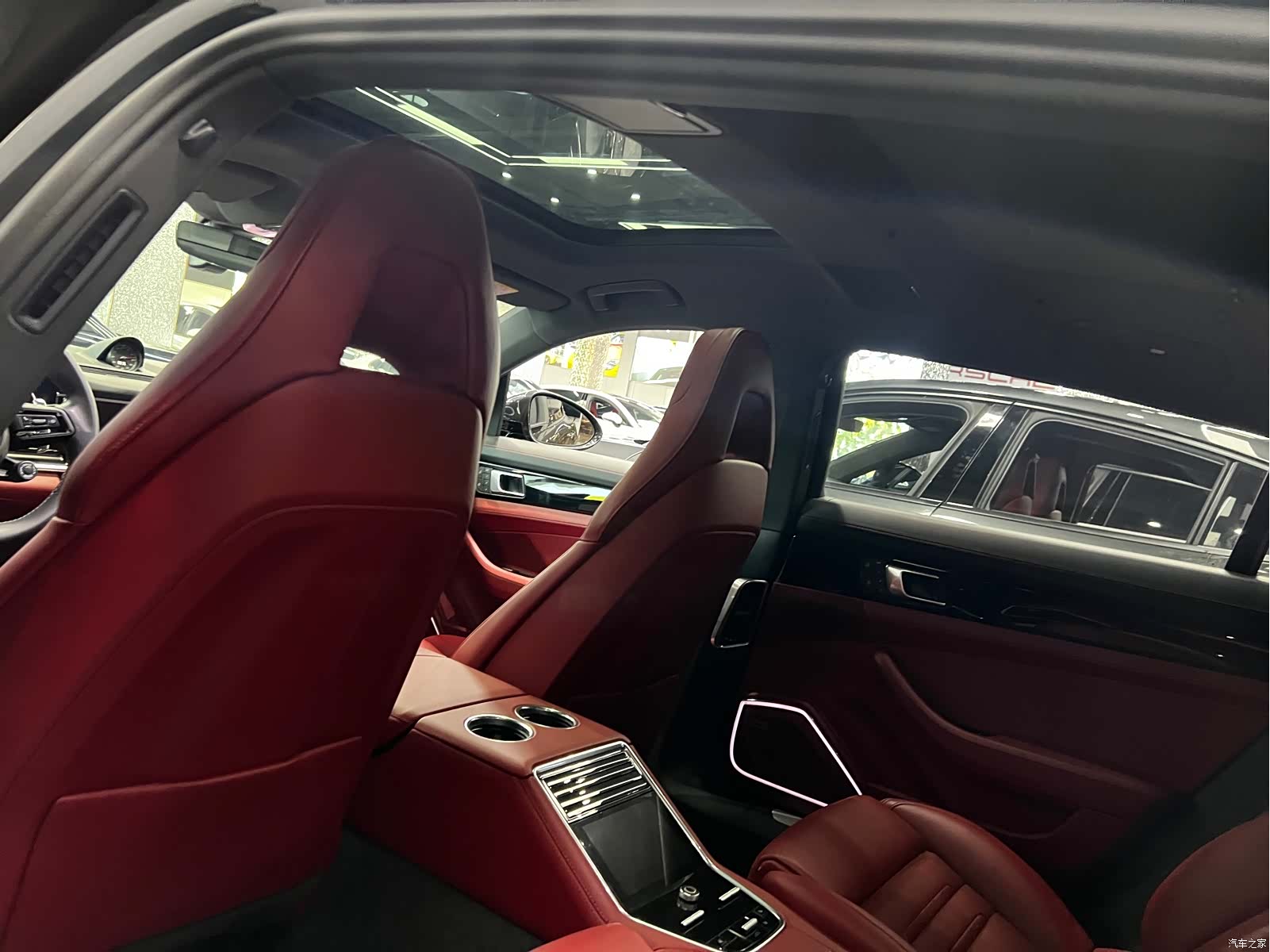 Porsche Panamera, 2022 15