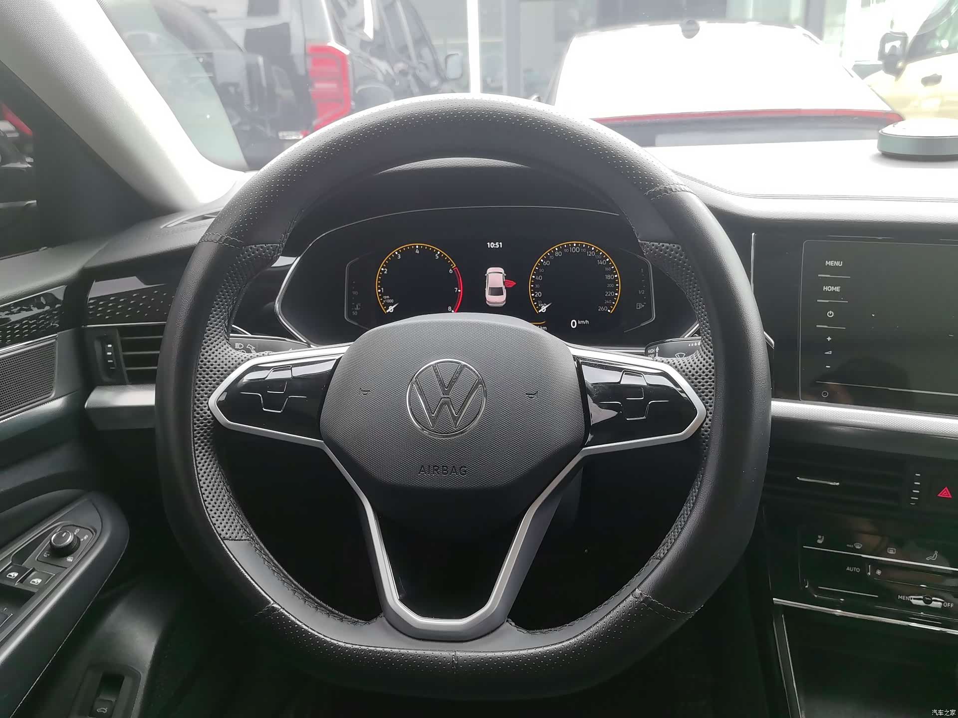 Volkswagen Passat, 2024 11