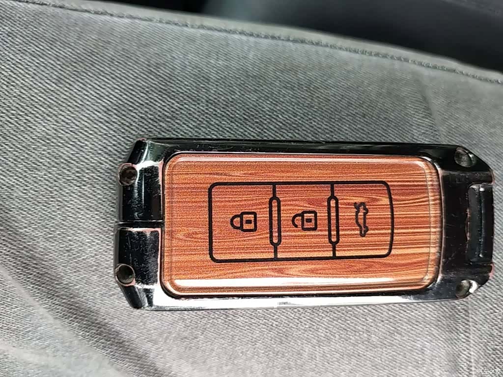 Mitsubishi Outlander, 2018 9