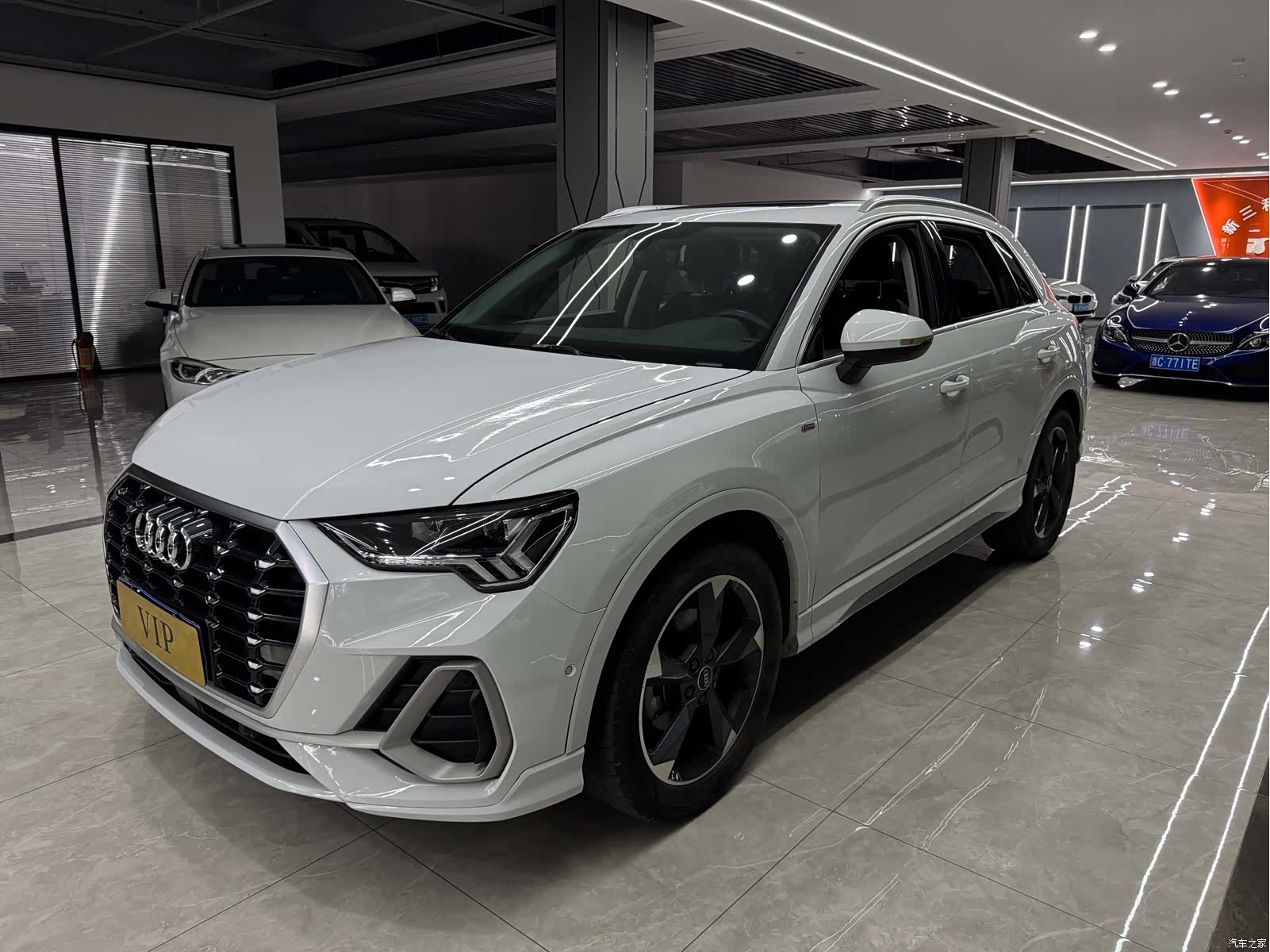Audi Q3, 2022 1