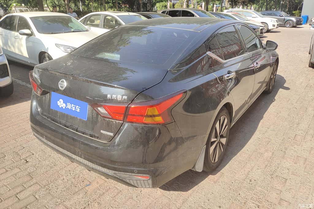 Nissan Teana, 2021 3