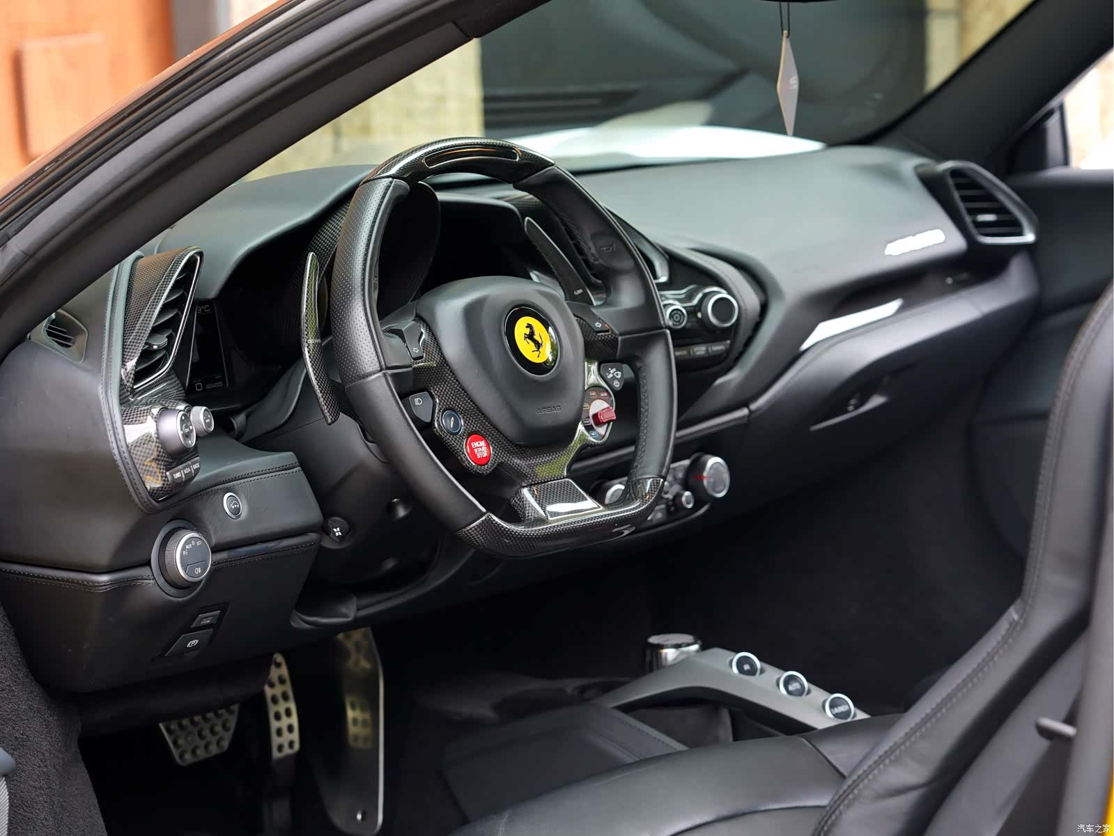 Ferrari 488, 2018 10