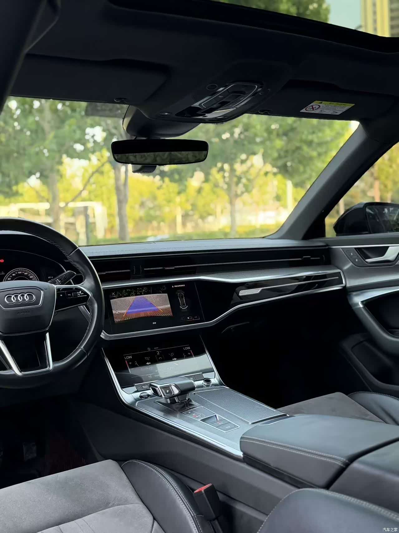 Audi A6L, 2022 11