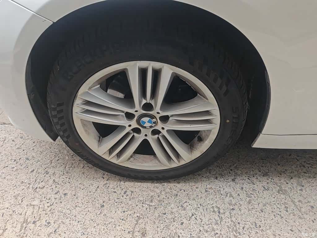 BMW 3 Series, 2016 23