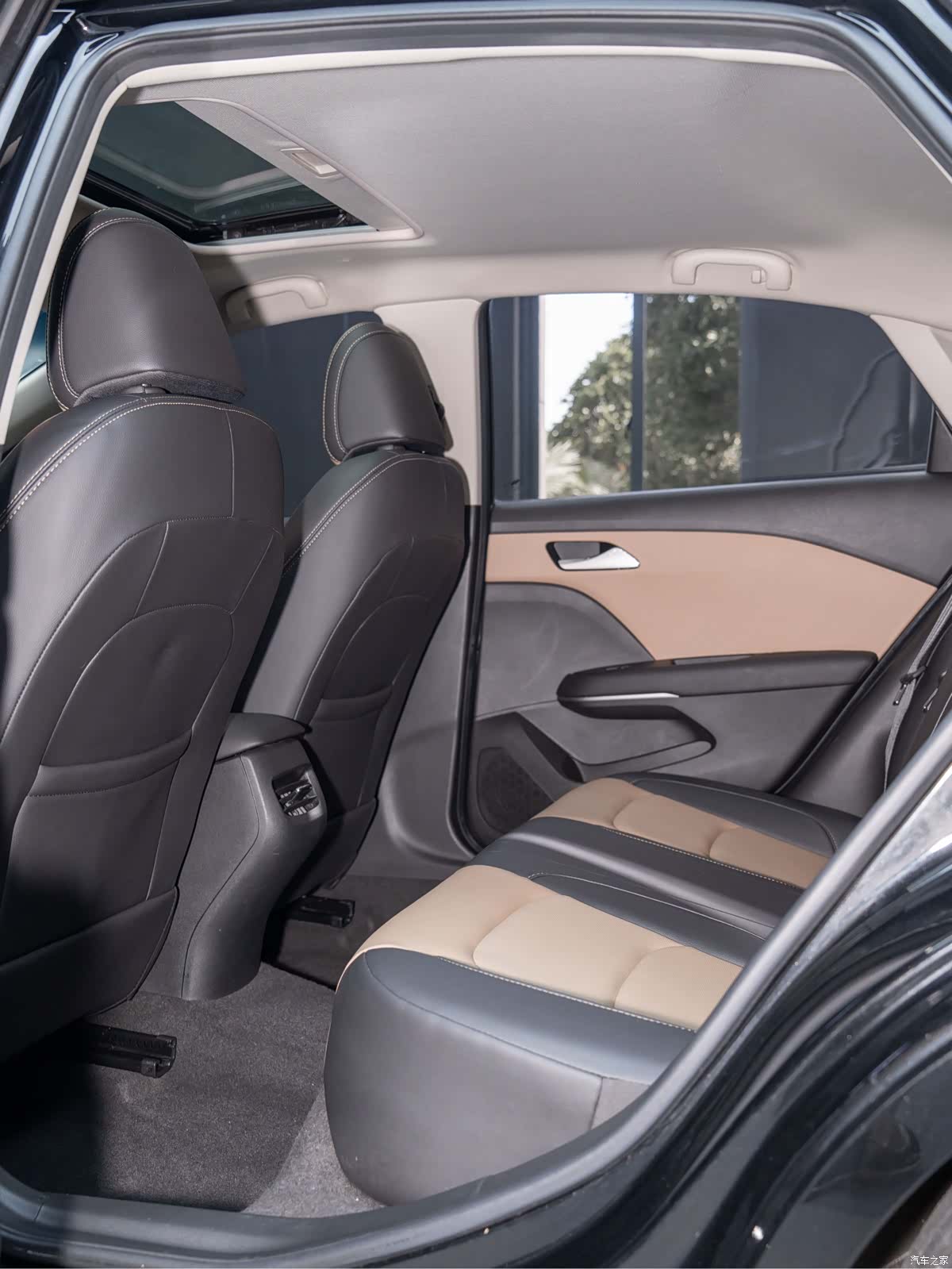 Chevrolet 320, 2022 11