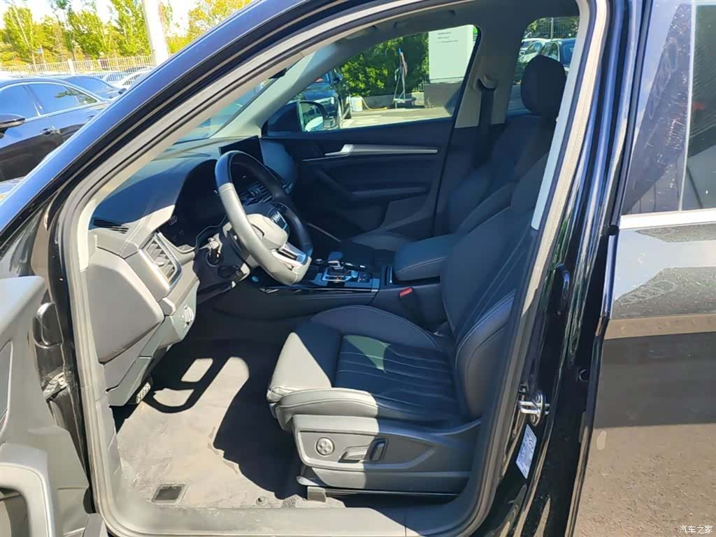 Audi Q5L, 2021 14