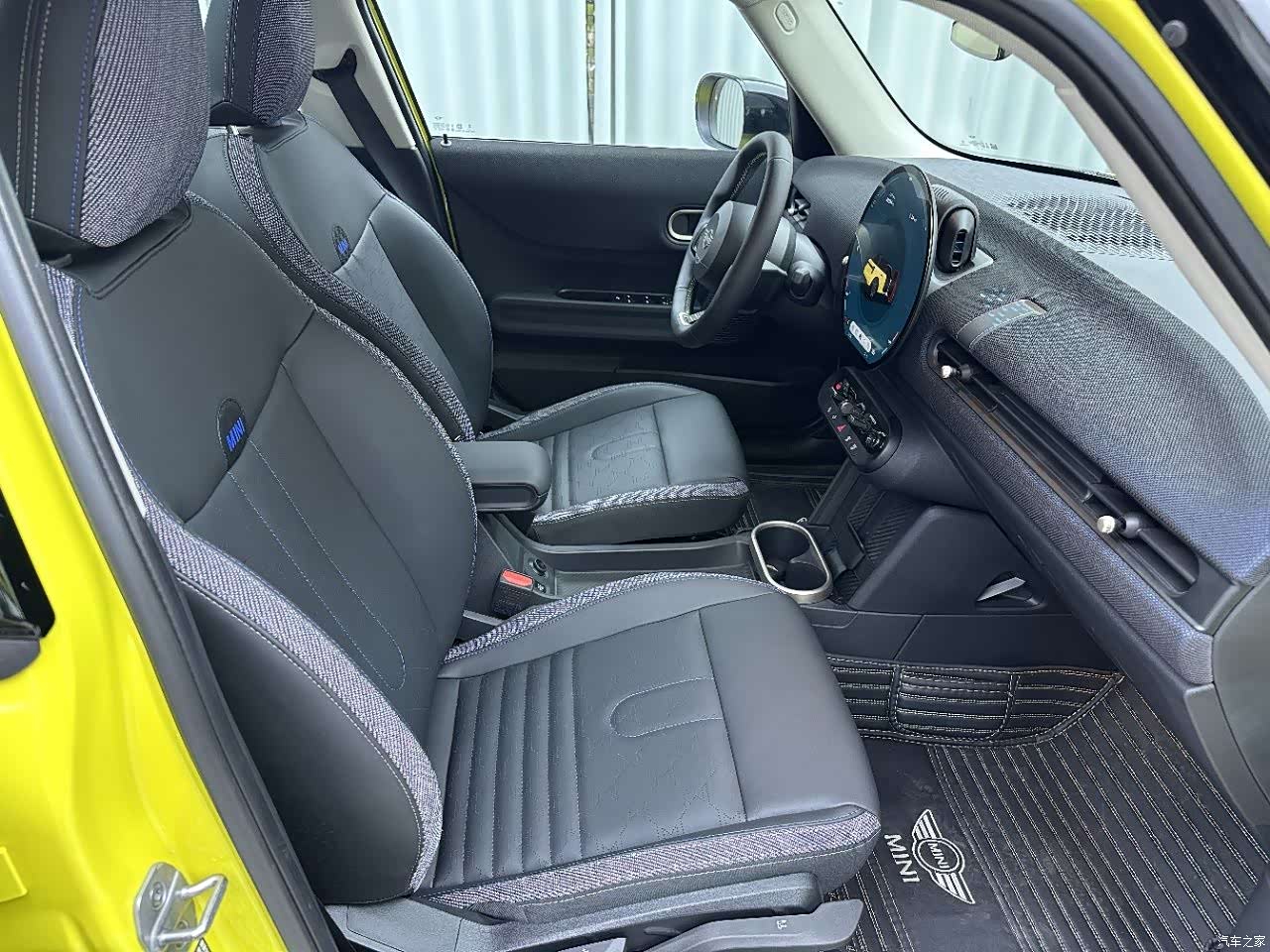 Mini Cooper, 2025 9