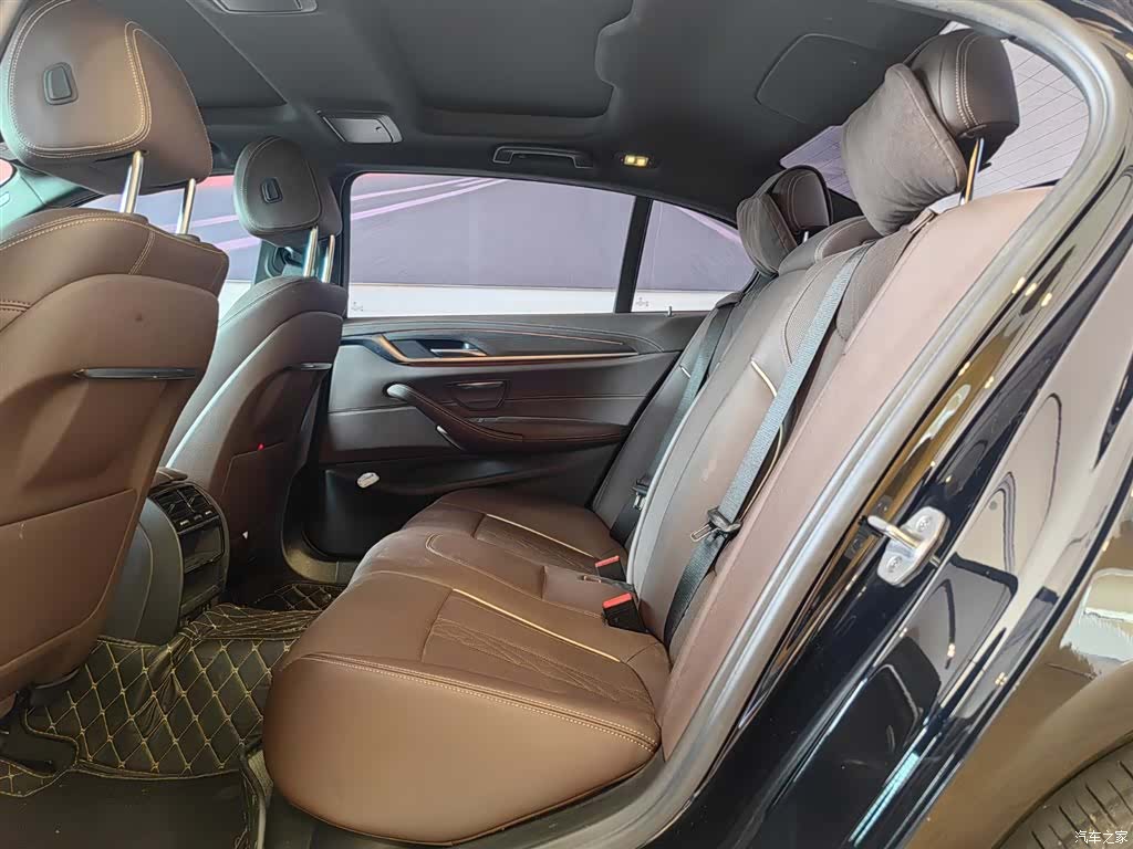 BMW 5 Series, 2021 12