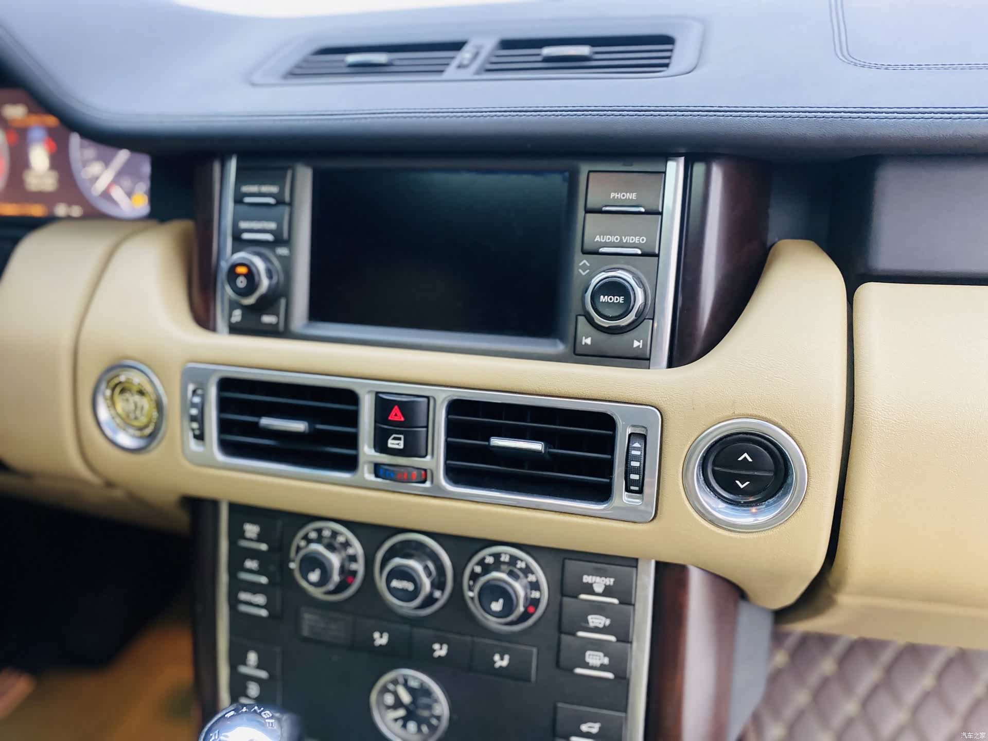 Land Rover Range Rover, 2011 9
