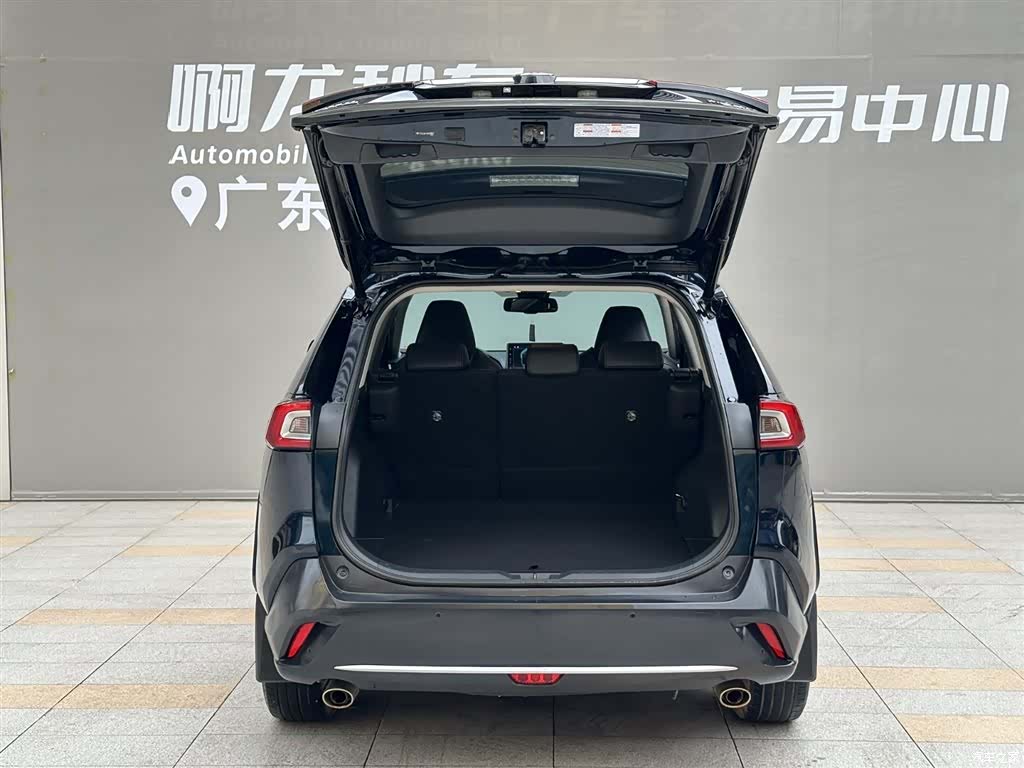 Toyota Wildlander, 2022 14