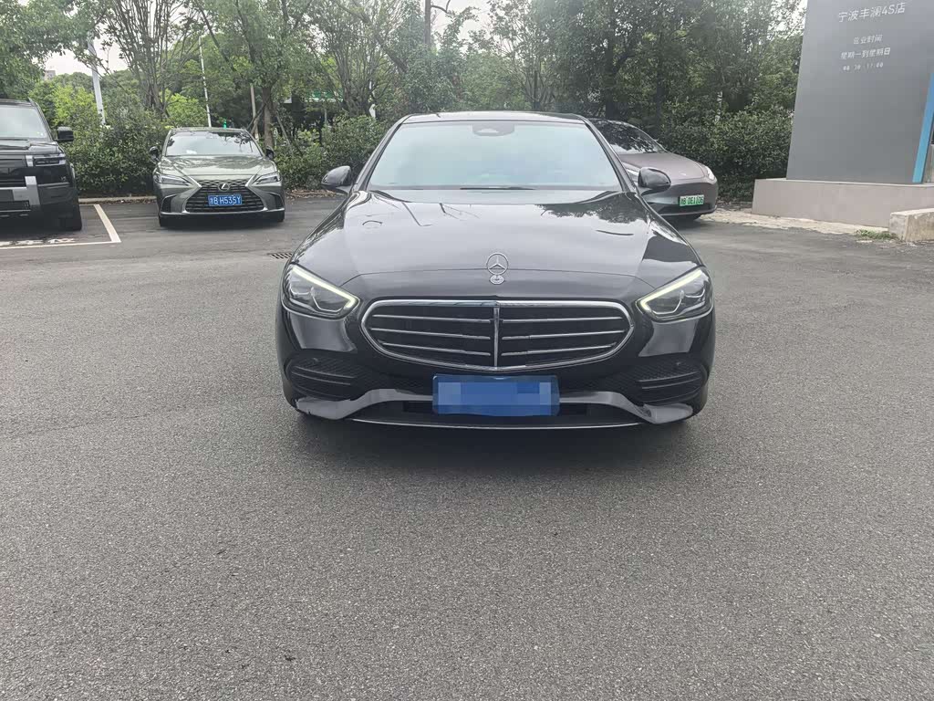 Mercedes-Benz C-Class