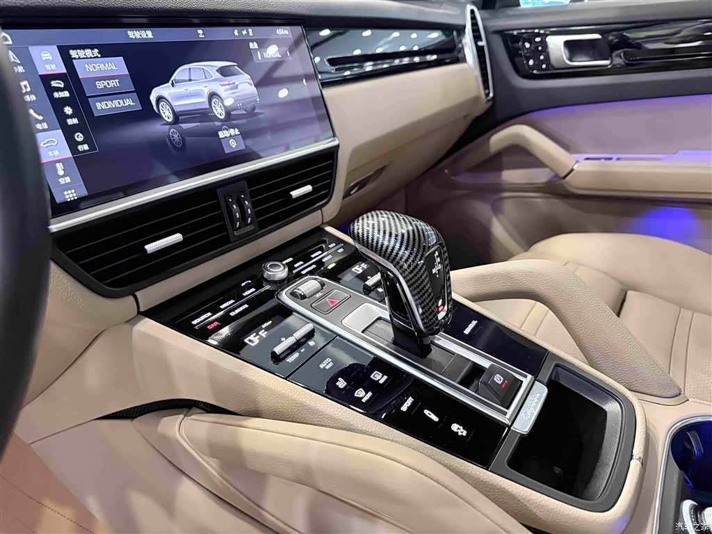 Porsche Cayenne, 2018 23