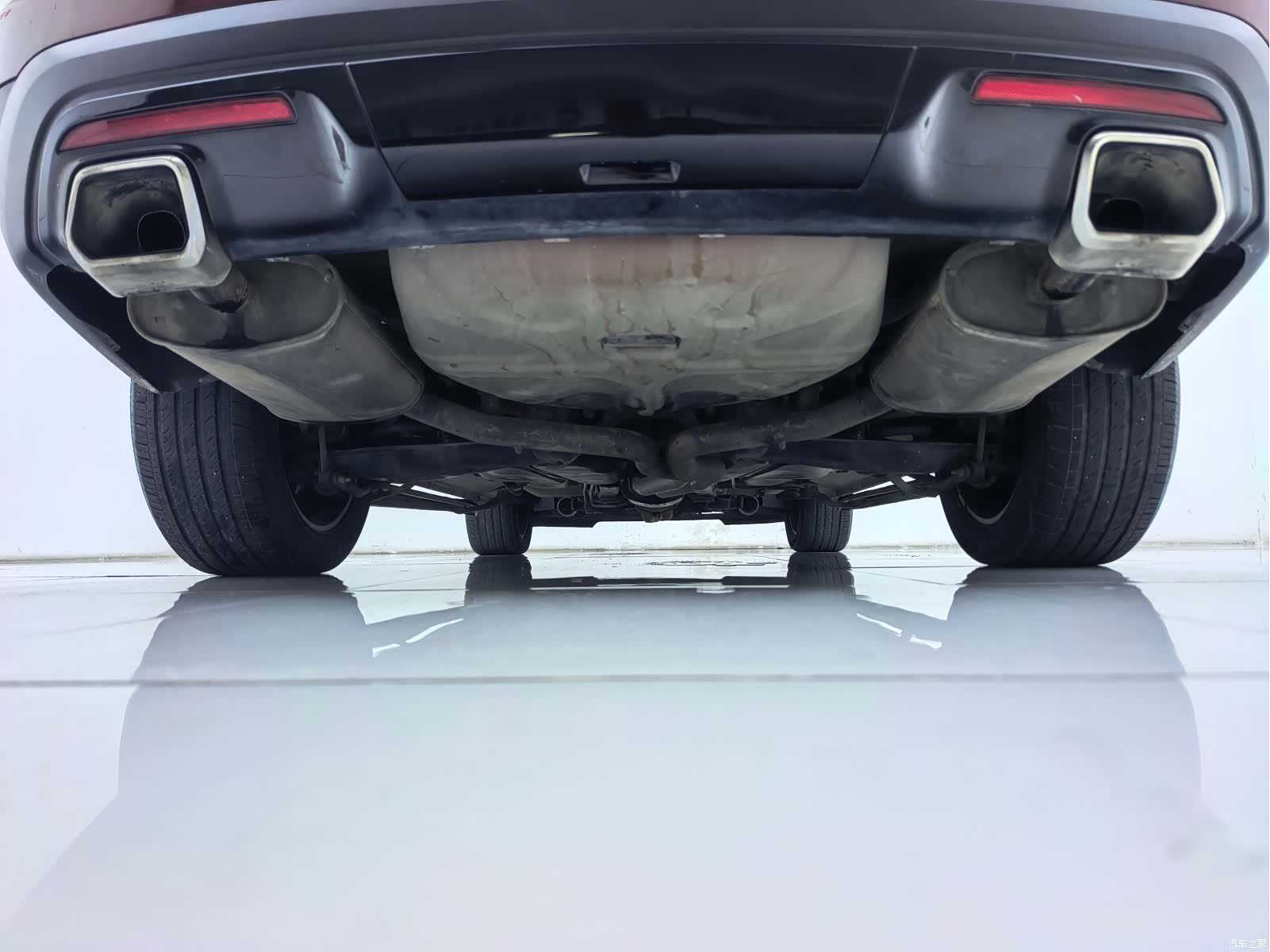 Ford Explorer, 2016 24