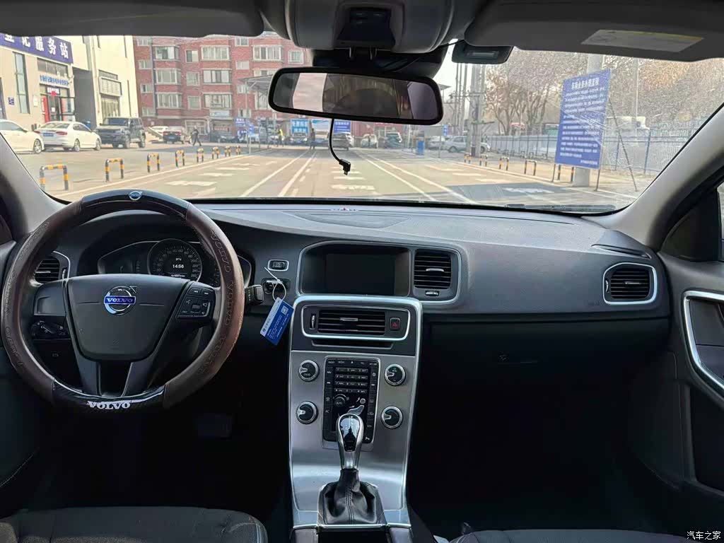 Volvo S60, 2017 7