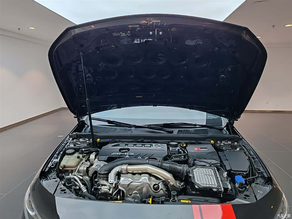 Mercedes-Benz A-Class, 2025 17