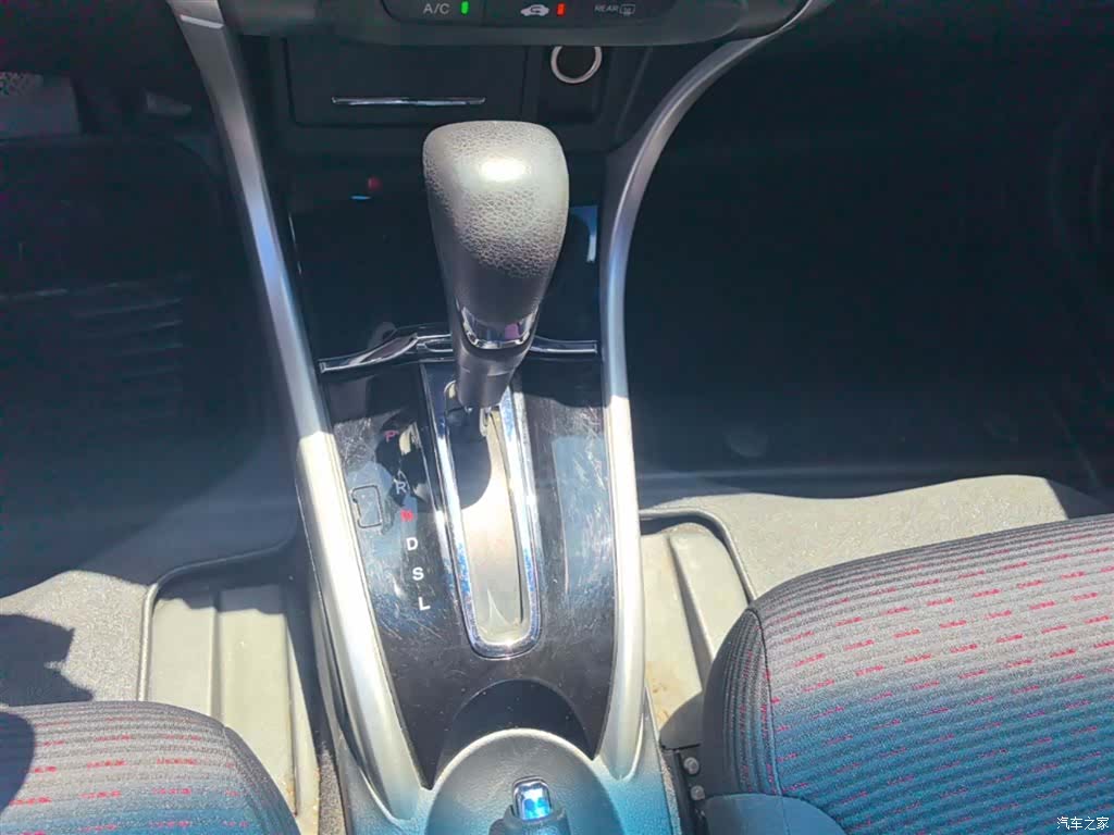 Honda Crider, 2017 14