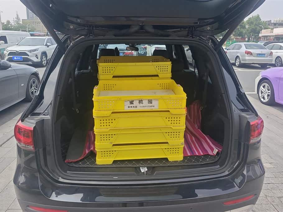 Mercedes-Benz GLB Mercedes-Benz GLB