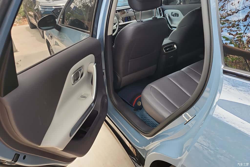 Leapmotor B01, 2025 11