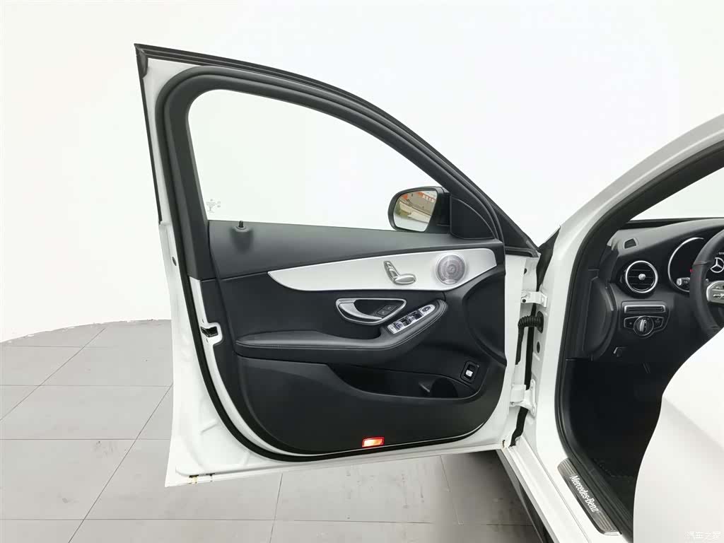 Mercedes-Benz C-Class, 2021 8