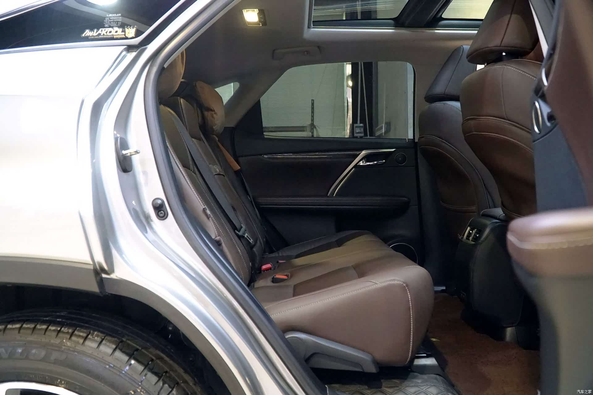 Lexus RX, 2022 4