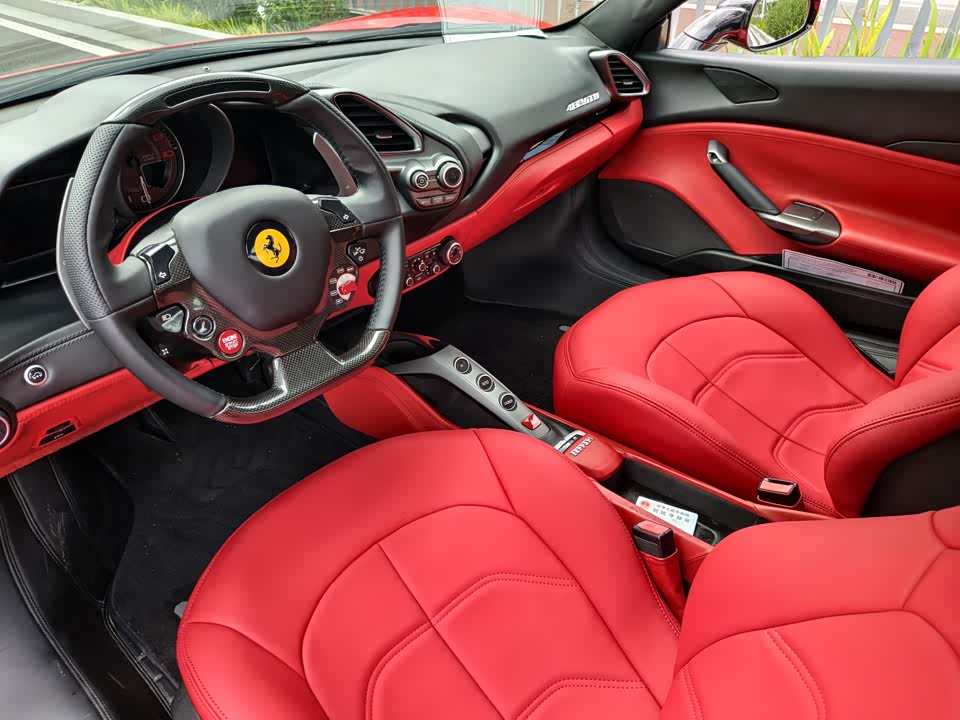 Ferrari 488