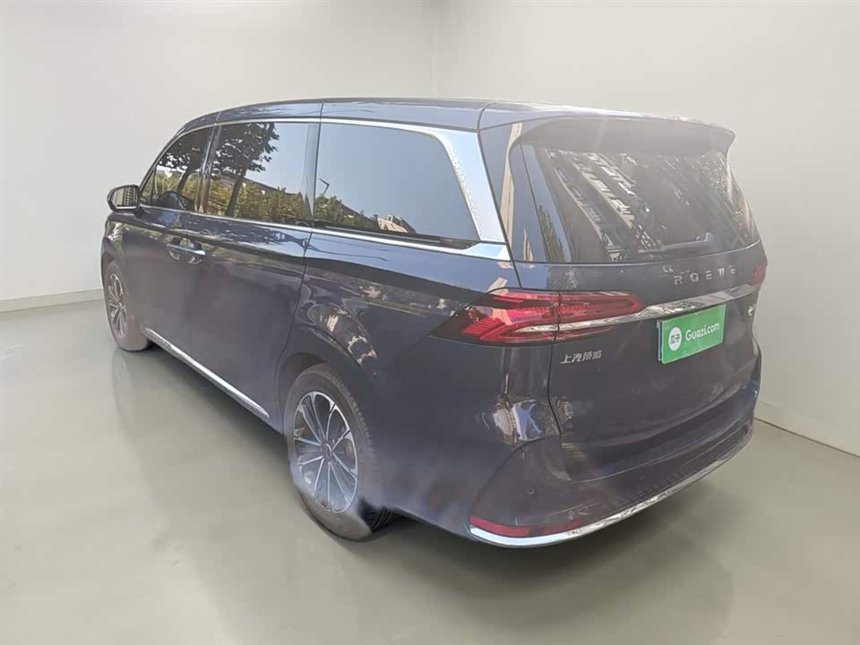 Roewe iMAX8