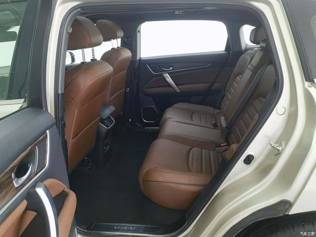 Honda UR-V, 2018 15
