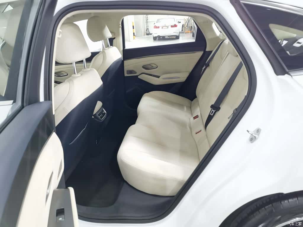 BYD Qin, 2024 15
