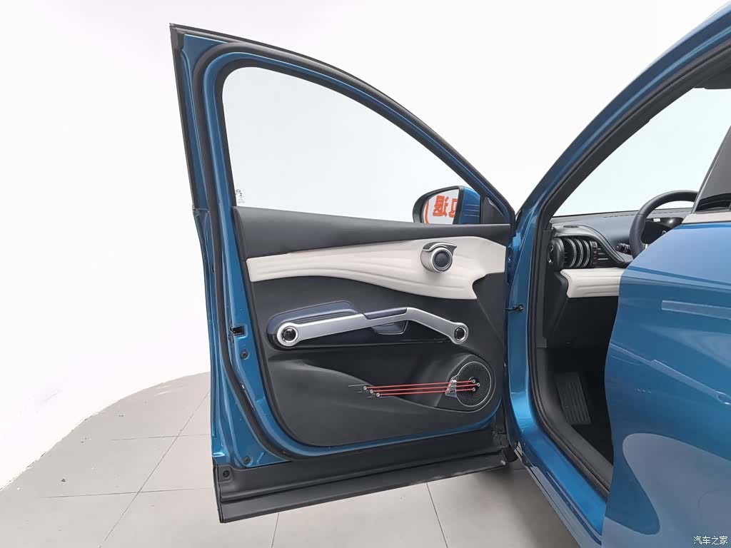 BYD Yuan, 2022 8