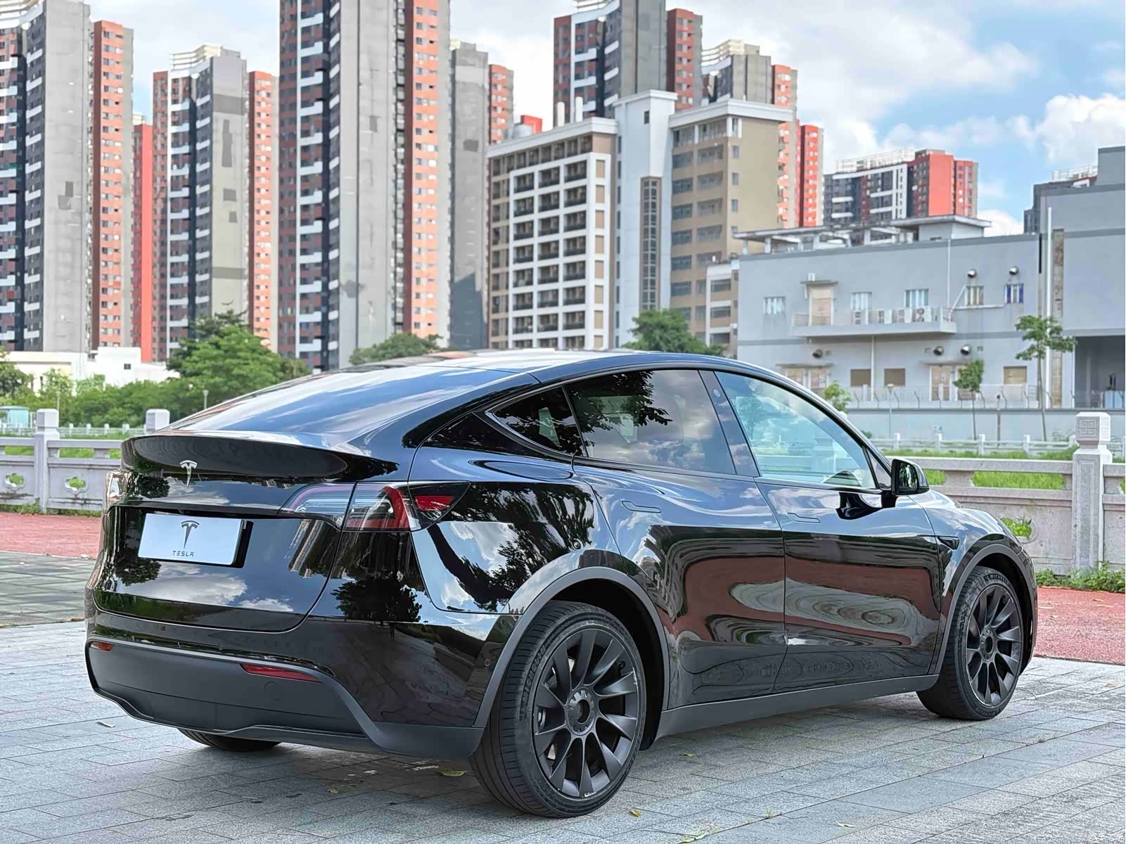 Tesla Model Y, 2021 9