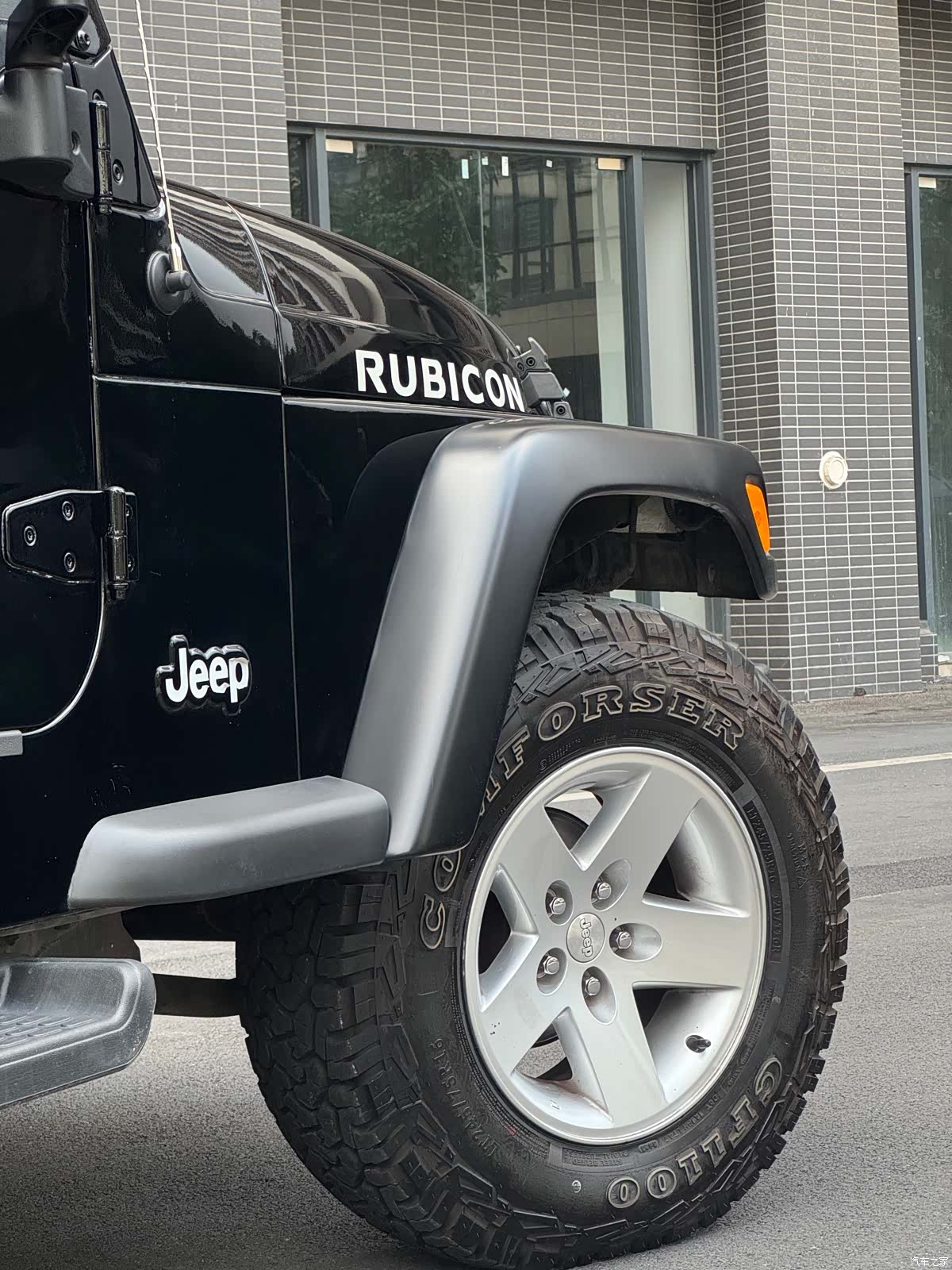 Jeep Wrangler, 2004 10