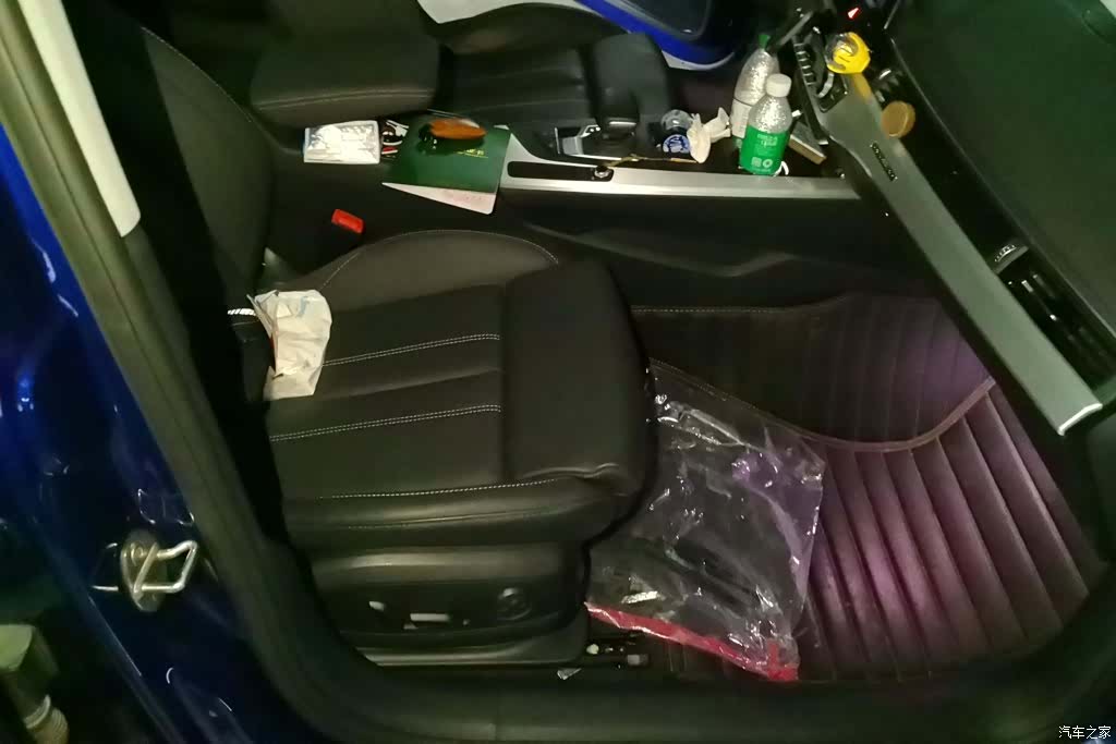 Audi A4L, 2021 8