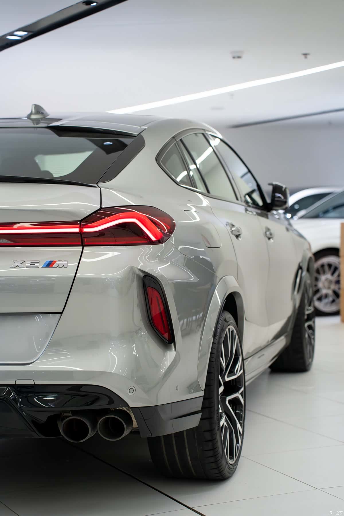 BMW X6, 2023 6