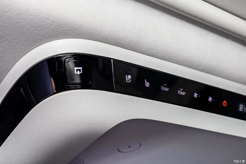 Buick GL8, 2024 22
