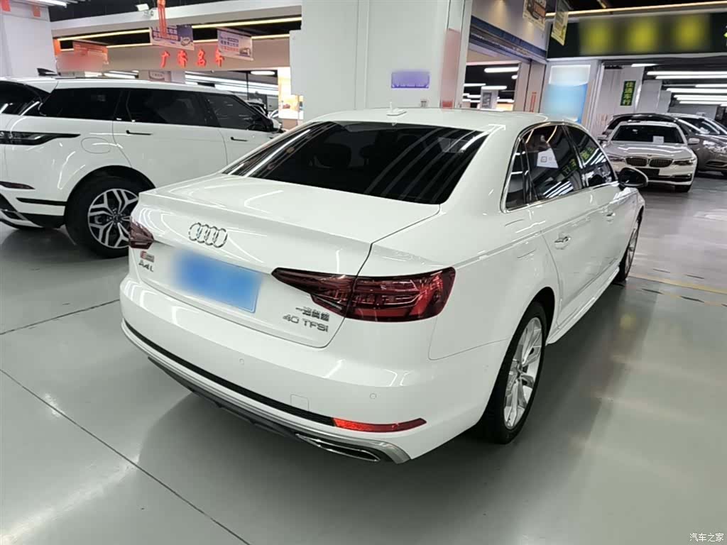 Audi A4L, 2019 7