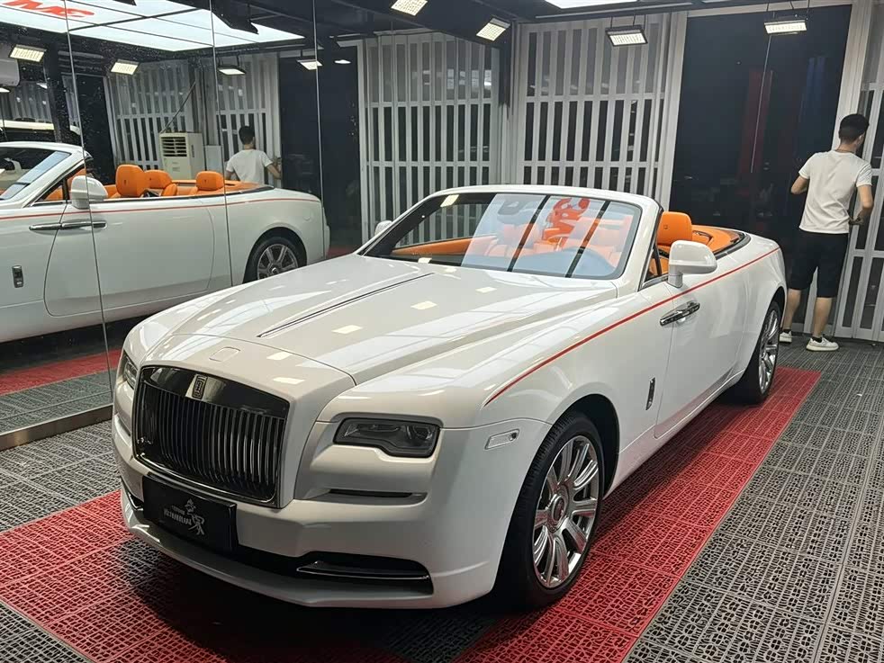 Rolls-Royce Dawn